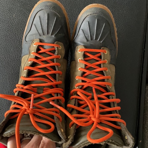 SOLD Nike Sneakerboot - Picture 4 of 5